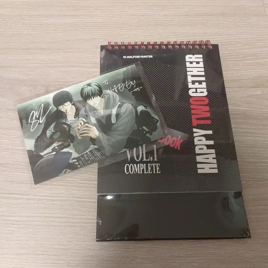 [BUNJANG] Happy Together Archive Book Photocard Holder / 해피투게더 아카이브 북 미개봉