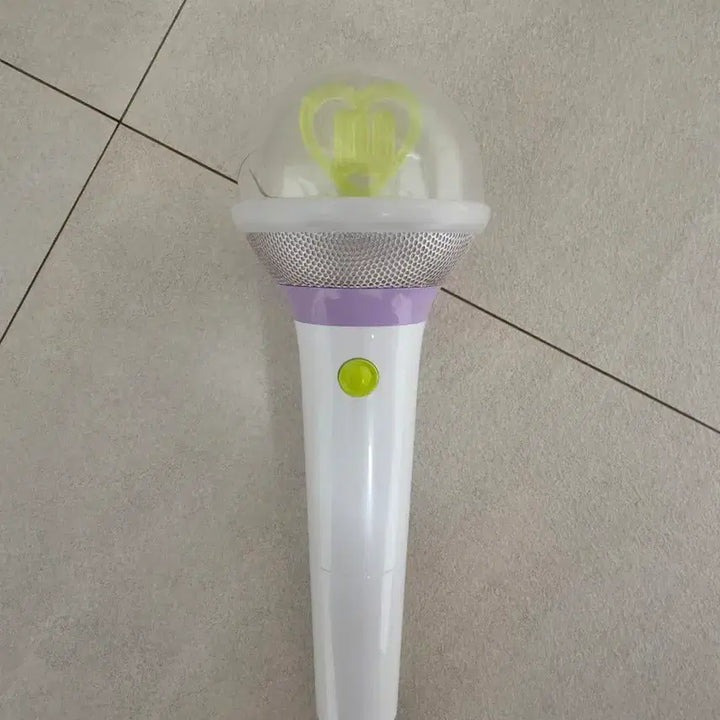 [BUNJANG] IU Official Light Stick Ver. 3 / 아이유 응원봉 ver 3