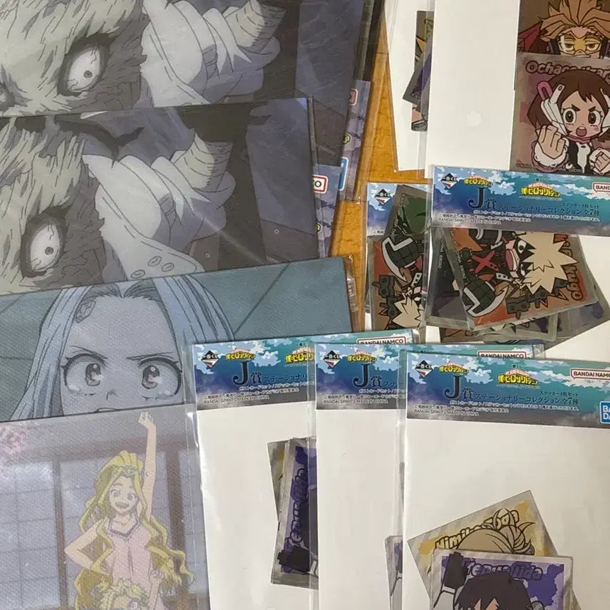 [BUNJANG] My Hero Academia Ichiban Kuji Goods Bundle (Poster, Canvas Board, Sticker Set) / (하위상 전부) 나히아 히로아카 언제까지나쿠지 I상 클리어 포스터, H상 캔버스풍보드, J상 스테이셔너리 스티커