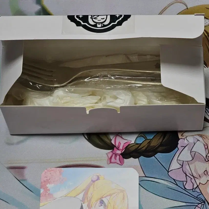 [BUNJANG] Counter:Side Jin Bora Postcard and Strega Witch Association Cutlery Set / Counter:Side Goods, Jin Bora Postcard
