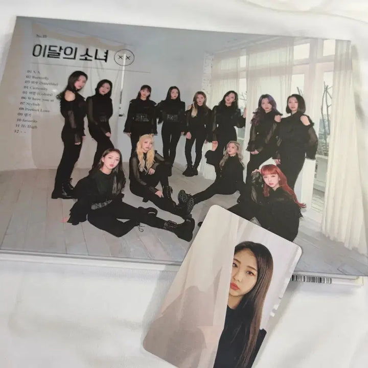 [BUNJANG] LOONA ARTEMIS Eve Signed Polaroids Photocard / 이달의소녀 이달소 앨범 포카 아르테미스 이브 싸인 폴라 싸폴 이달의 소녀