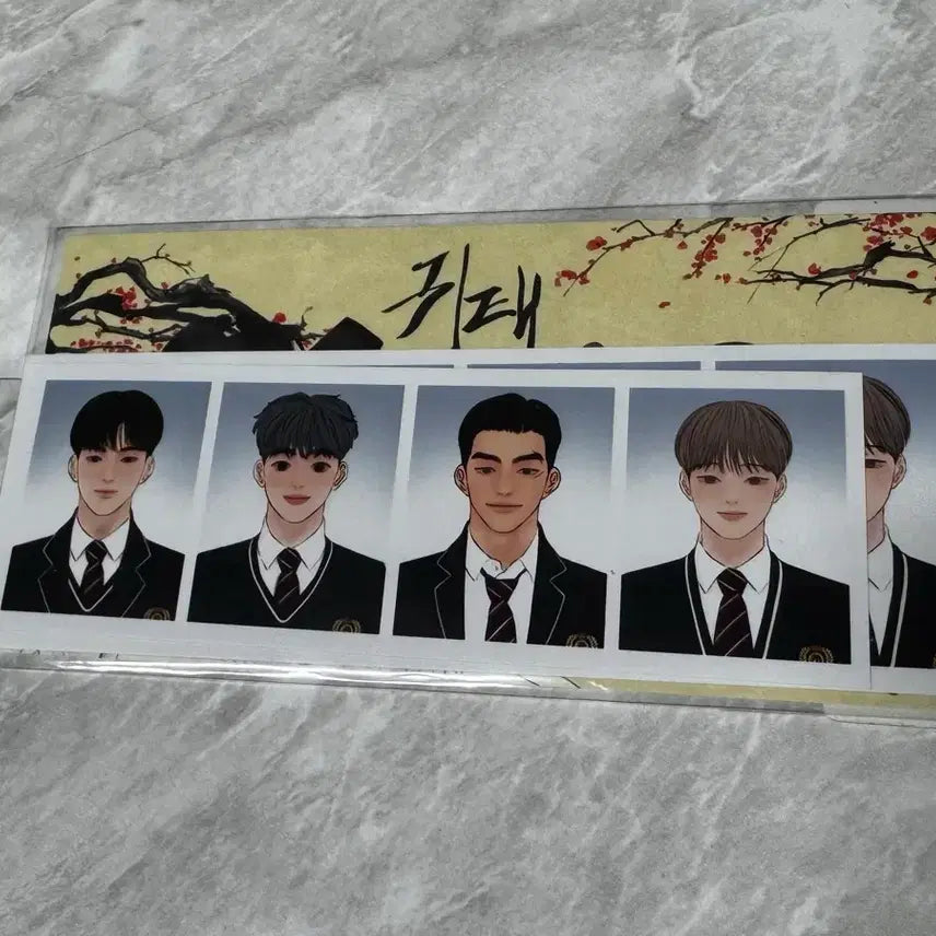 [BUNJANG] Gwitae Animate Proof Photo Card / (원가) 귀태 애니메이트 증명사진 증사 레진 봄툰 bl