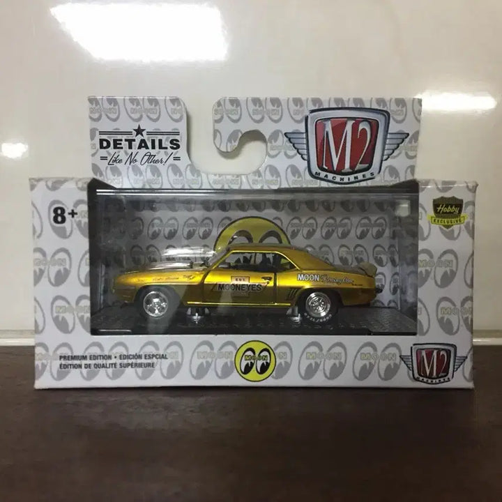 [BUNJANG] M2 Machines Mooneyes 1969 Camaro Z/28 RS 1:64 Scale Diecast Model / M2 1:64 Mooneyes 1969 Camaro Z/28 RS  Size 1:64, go(d)m