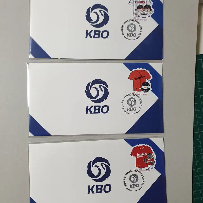 [BUNJANG] KBO League Stamp Museum First Day Cover &amp; Maximum Card / KBO 리그 우표 박물관 초일봉투 / 맥시멈카드 (프로야구팀 캐릭터 스티커 우표)