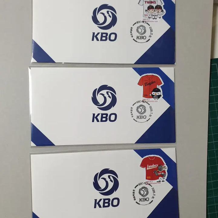 [BUNJANG] KBO League Stamp Museum First Day Cover &amp; Maximum Card / KBO 리그 우표 박물관 초일봉투 / 맥시멈카드 (프로야구팀 캐릭터 스티커 우표)