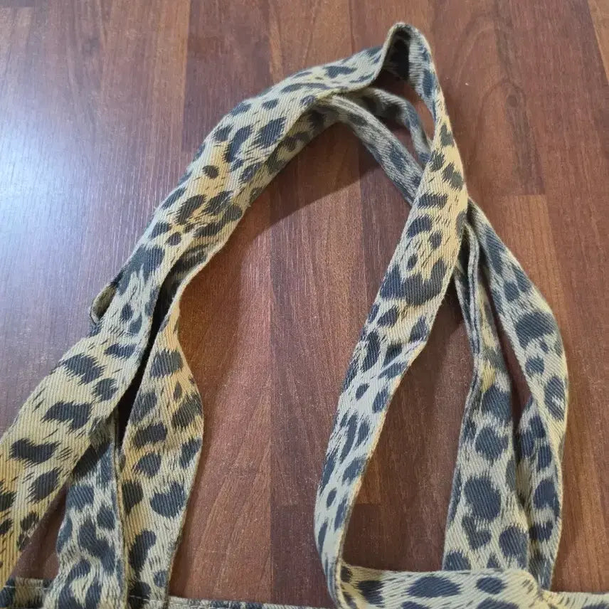 [BUNJANG] Yeonjun Leopard Print Eco Bag / 연준 껌 다이닛 ggum md 가방