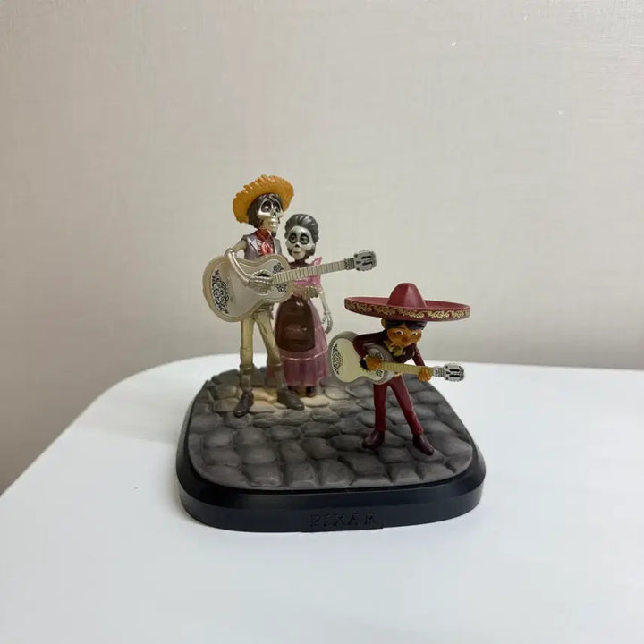 [BUNJANG] Disney Pixar Coco Figure - F Prize / 디즈니 픽사 쿠지 코코 피규어 F상