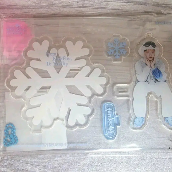 [BUNJANG] Kickflip K-Ju Acrylic Stopper / 킥플립 케이주 아크릴 스토퍼