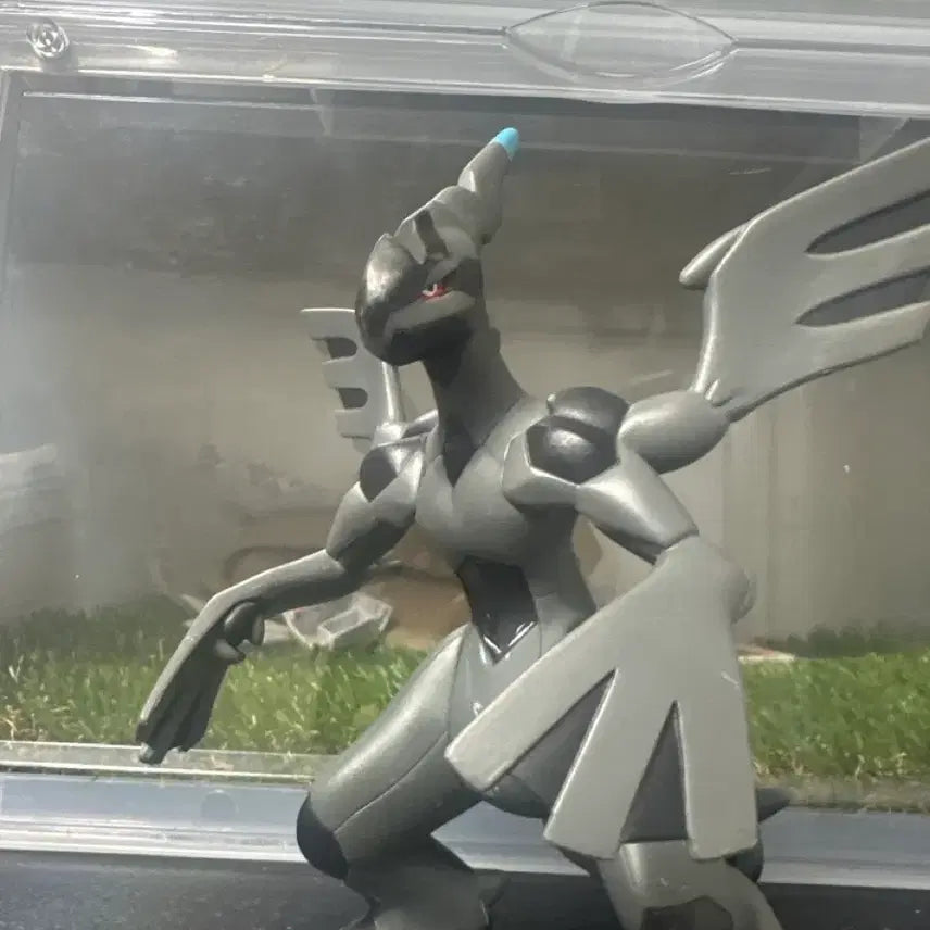 [BUNJANG] Pokemon Reshiram Sofubi Figure / 포켓몬스터 제크로무 소프비 피규어
