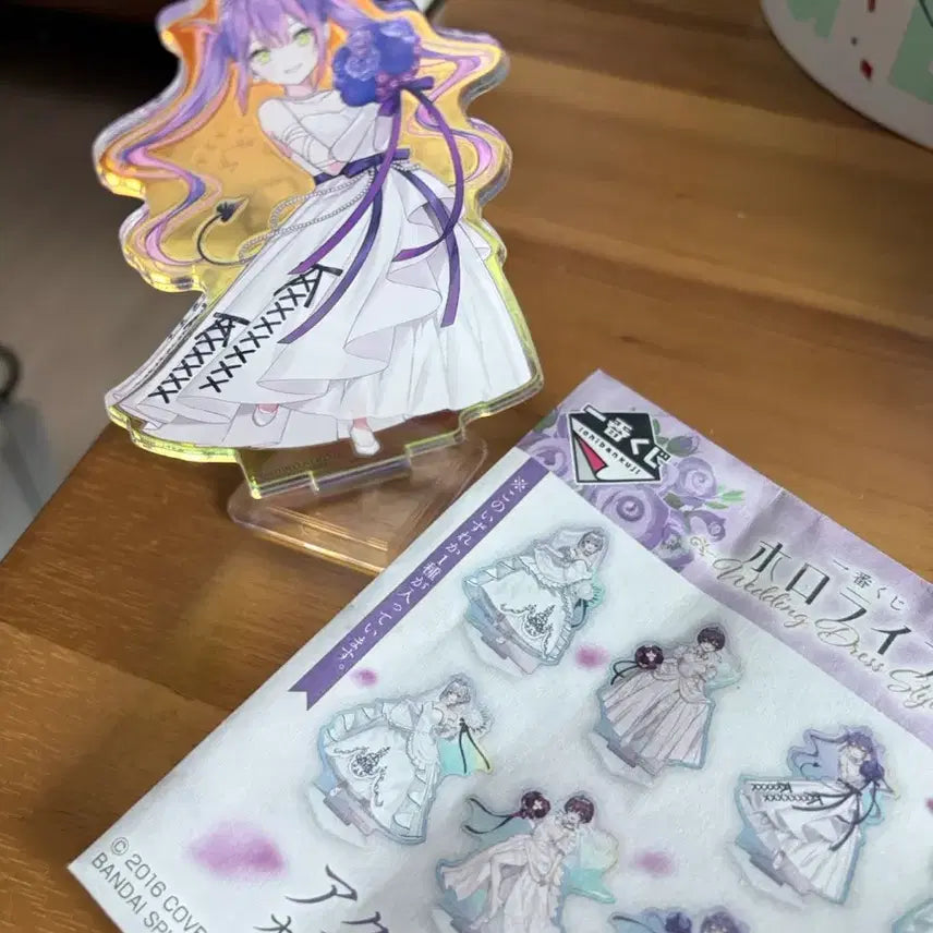 [BUNJANG] Hololive Wedding Lottery Acrylic Stand / 홀로라이브 웨딩 쿠지 아크릴