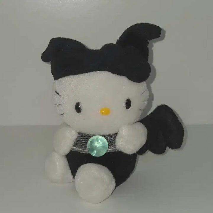 [BUNJANG] Hello Kitty "Beads Kitty Devil Wings Flapping" Plush Toy / 헬로키티 구슬키티 악마 날개 파닥파닥 인형