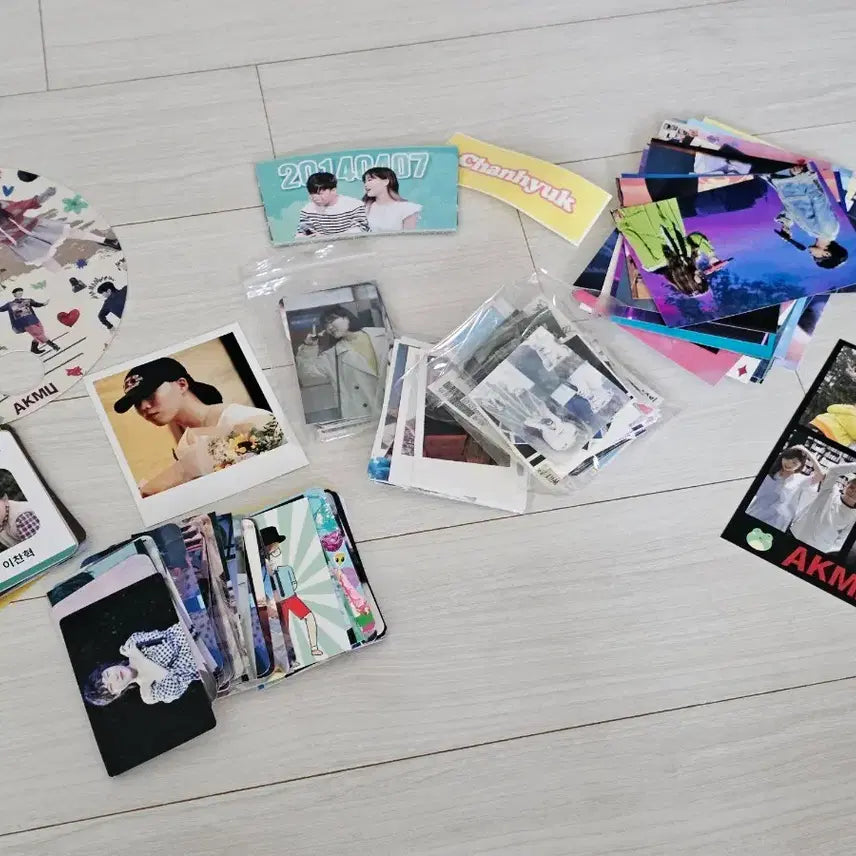 [BUNJANG] AKMU Unofficial Goods Bundle Set / 악뮤 비공식 굿즈