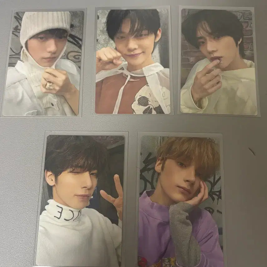 [BUNJANG] TXT Chica Y Universal Music Store Limited Edition Bundle Set / 투바투 치카이 유니버셜뮤직스토어 한정판