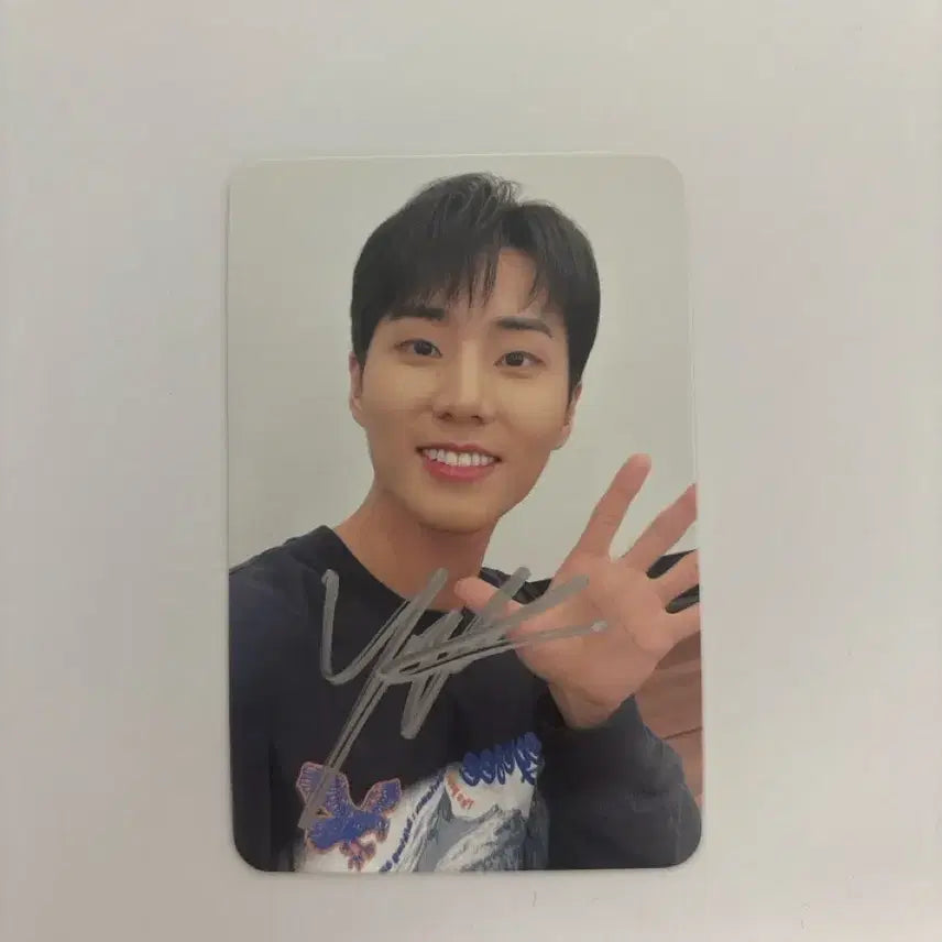 [BUNJANG] Young K Let It Be Signed Photocard / 영케이 렛잇비 싸인포카