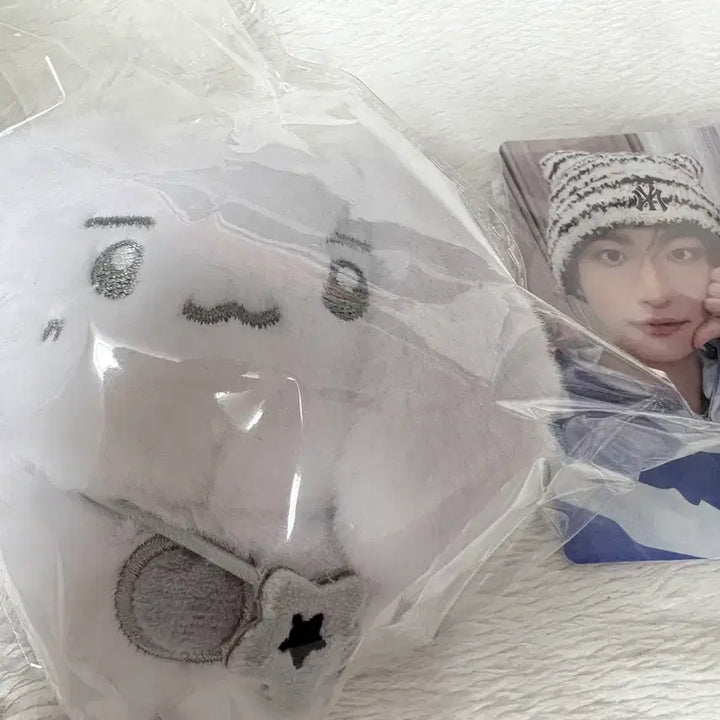 [BUNJANG] ATEEZ Yunho Seonghwa San Plush 2026 Ver. / 에이티즈 윤호산성화 PLUSH 2026 Ver.