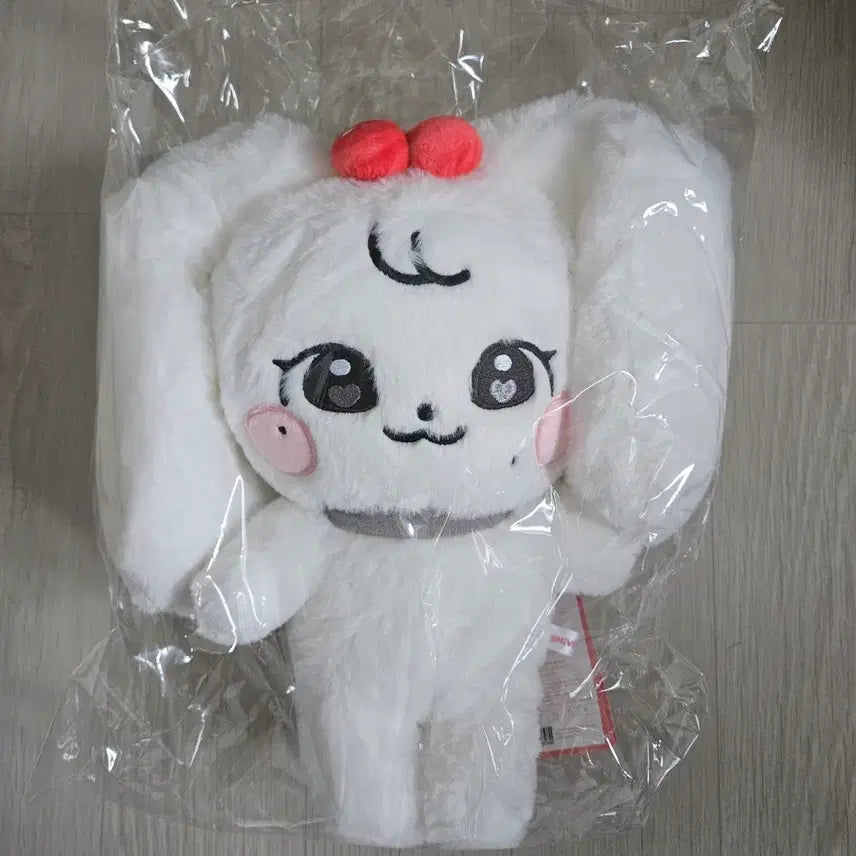 [BUNJANG] MinivsSchool Miniv Fluffy Plush 30cm Cherry / 미니브스쿨 미니브 플러피 플러시 30cm 체리