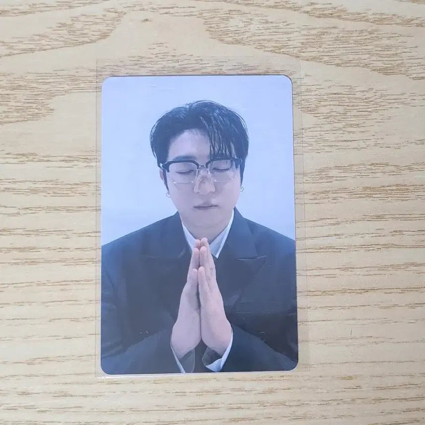 [BUNJANG] Day6 Encore Concert Sungjin Prayer Photocard / 데이식스 앙콘 5만원 오프라인 기도포카 성진