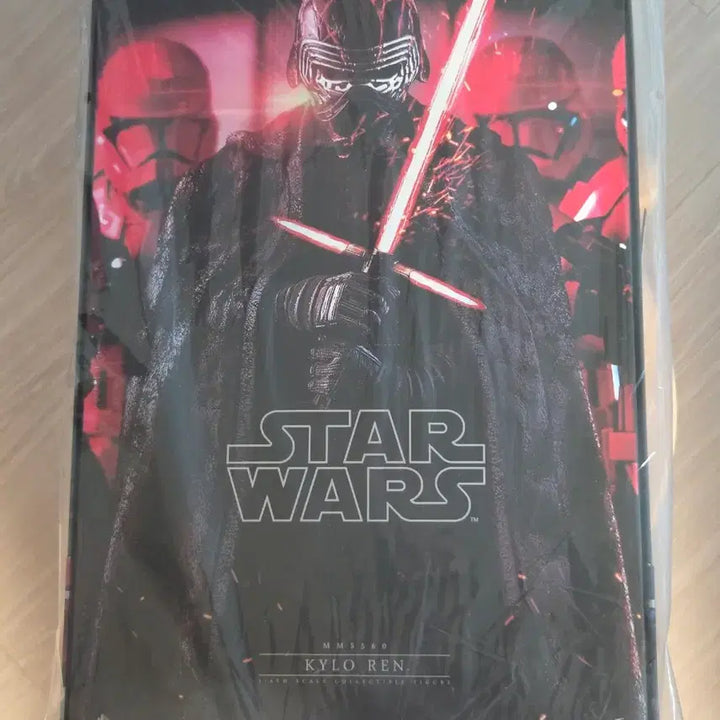 [BUNJANG] Hot Toys Star Wars Ep. IX: The Rise of Skywalker Kylo Ren MMS560 / 핫토이 스타워즈 ep.9 카일로렌 mms560