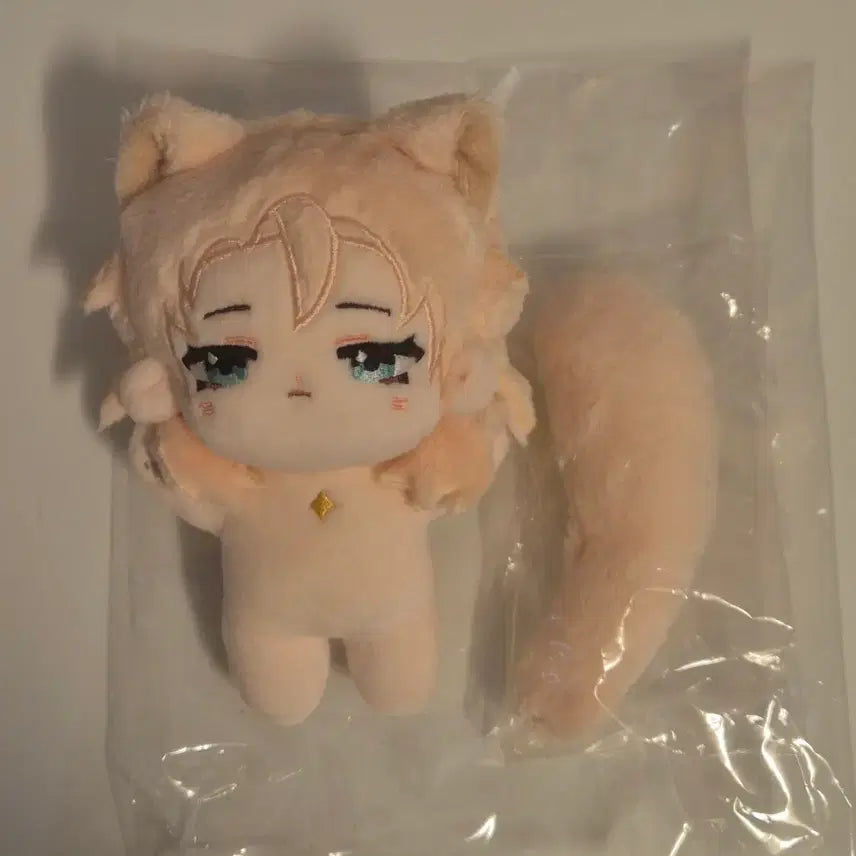 [BUNJANG] Genshin Impact Albedo 10cm Plush Doll / 원신 알베도 10cm 솜인형 족젭베도 비공굿 인형 누이