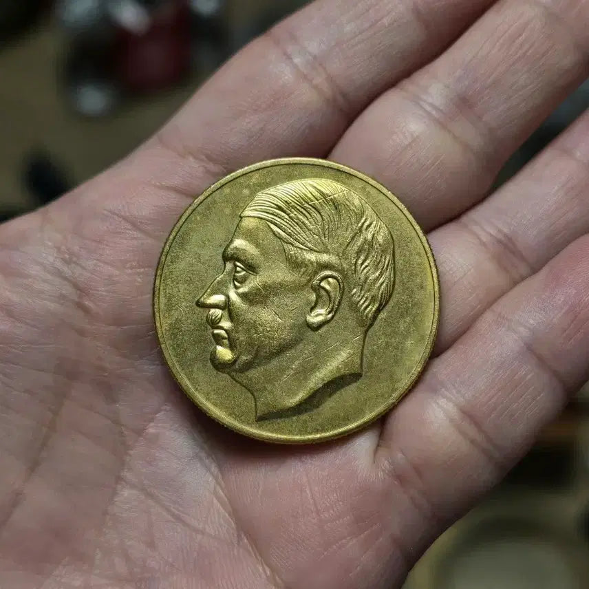 [BUNJANG] Adolf Hitler 5RM Commemorative Medal (1940) / 독일 아돌프 히틀러 5RM 기념 메달