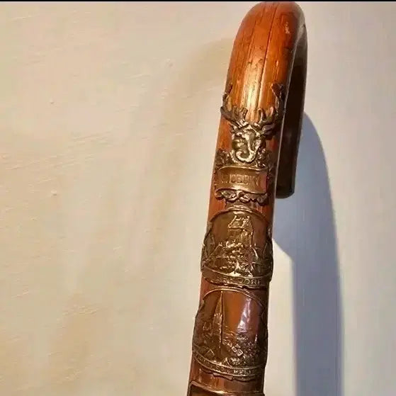[BUNJANG] Antique German Walking Stick with Souvenir Plaques / 독일앤틱지팡이, 골동품