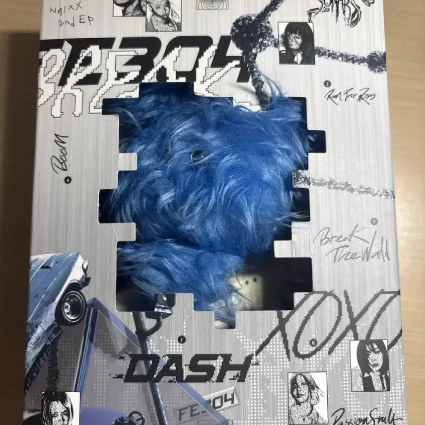 [BUNJANG] DASH FE 04 Blue Fur Doll / DASH FE 04 푸른색 털 인형