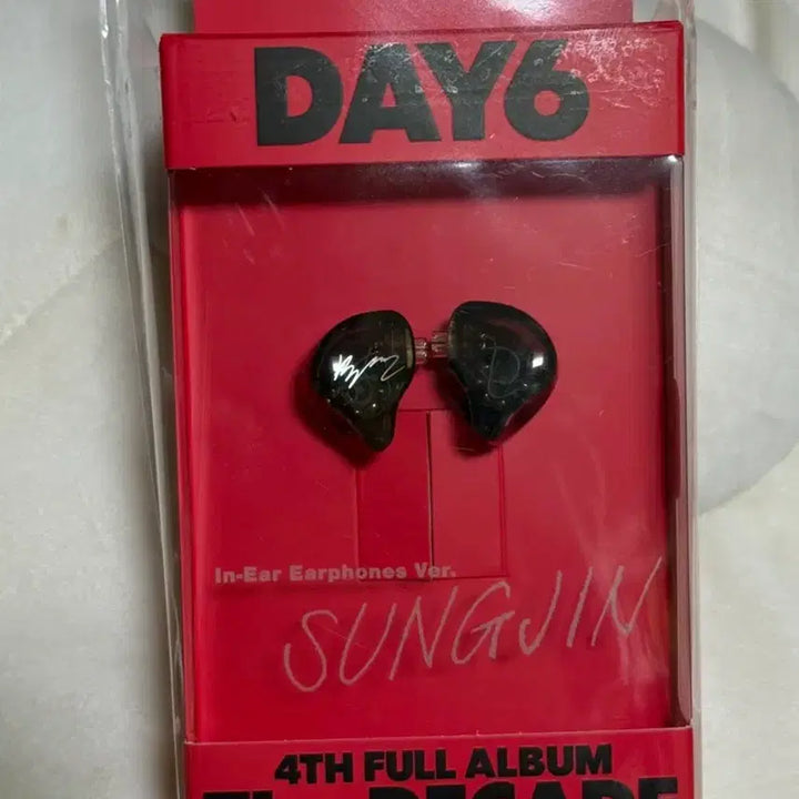 [BUNJANG] Day6 Sungjin In-Ear Monitor Unsealed / 데이식스 인이어 성진