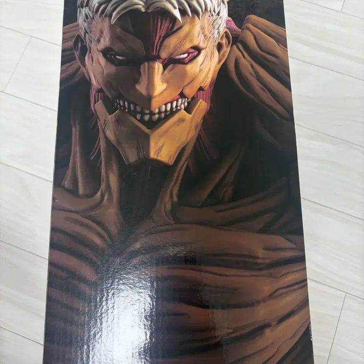 [BUNJANG] Attack on Titan Armor Titan A Prize Figure / (택포37) 진격의 거인 갑옷거인 a상 미개봉 새상품