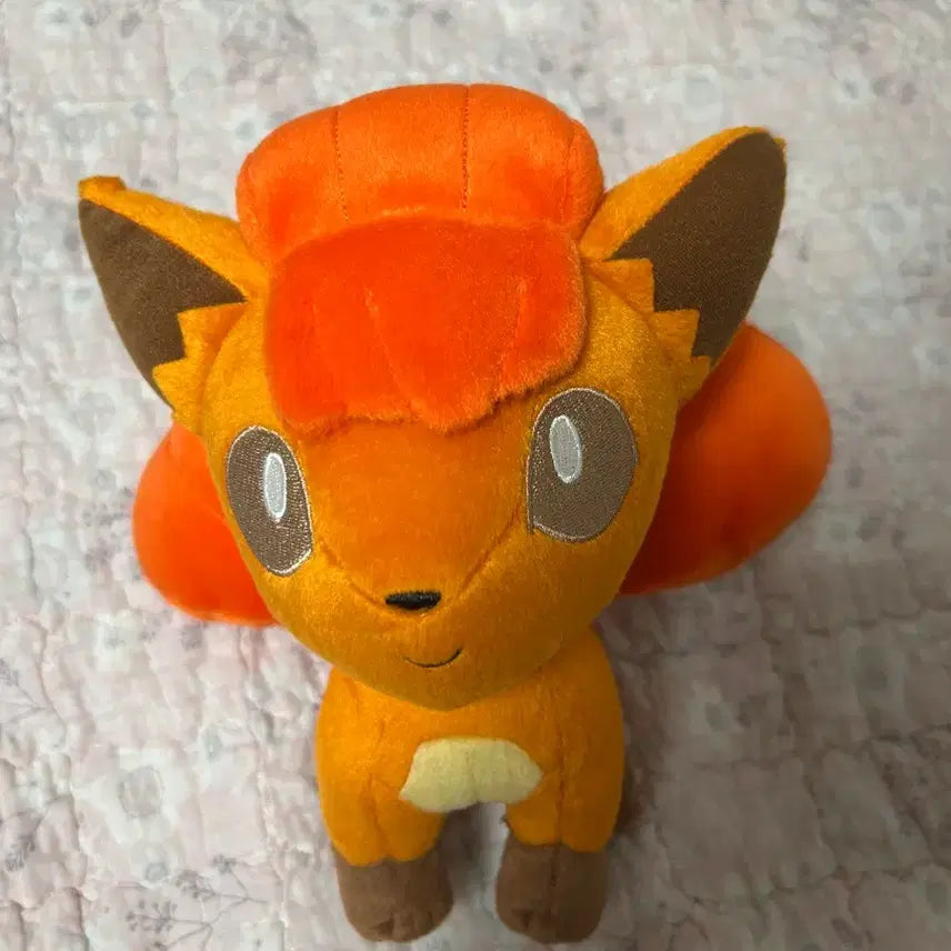 [BUNJANG] Banpresto Pokemon Vulpix Plush / 포켓몬스터 식스테일 인형 반프레스토