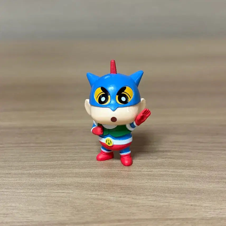 [BUNJANG] Crayon Shin-chan Action Masked Hero Mascot Gacha Secret Version / 짱구 액션가면 마스코트 가챠 시크릿 (매물없음)