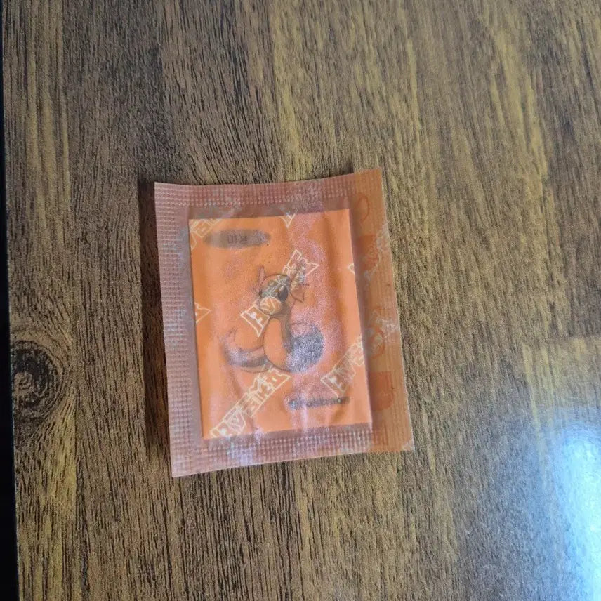 [BUNJANG] Dragonite Sticker / 미뇽 띠부실