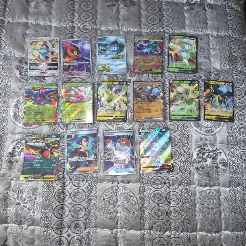 [BUNJANG] Assorted Pokemon Cards Bundle / 포켓몬 카드