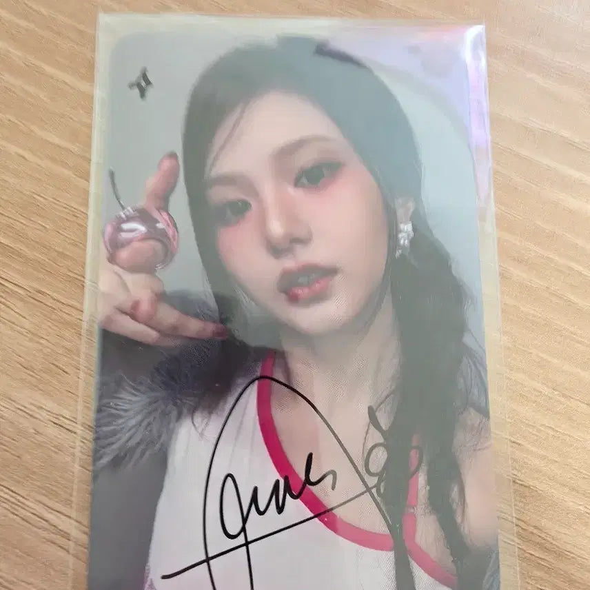 [BUNJANG] KIIRAS Ring Ring Signed Studio Photocard Bang Bang / 키라스 링링 싸인 공방 포카 뱅뱅