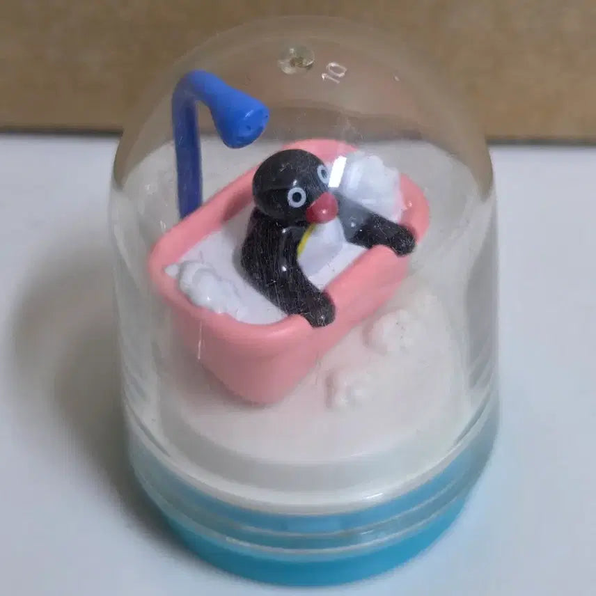 [BUNJANG] Pingu Bath Figure / 핑구 목욕 피규어