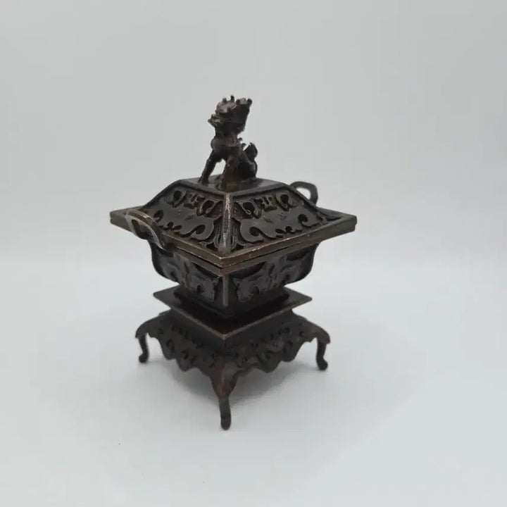 [BUNJANG] Antique Bronze Haetae Square Incense Burner / 골동품 청동 해태 사각향로