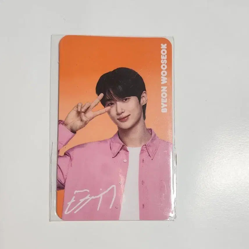 [BUNJANG] Byun Woo Seok Dunkin Philippines 1st Edition Photocard / 21세기대군부인 변우석 던킨 필리핀 1차 포카