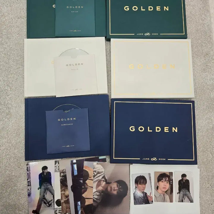 [BUNJANG] BTS Jungkook Golden Album &amp; Photocard / 정국 골든 앨범과 포토카드