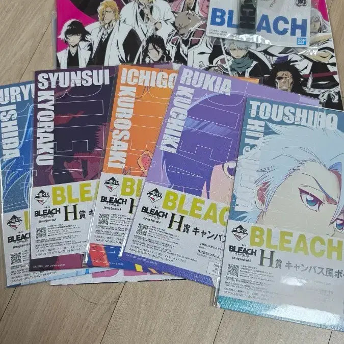 [BUNJANG] Bleach H Component Set Ichigo, Renji, Toshiro Illustration Poster &amp; Acrylic Charm Bundle / 블리치 하위상 h상 일괄