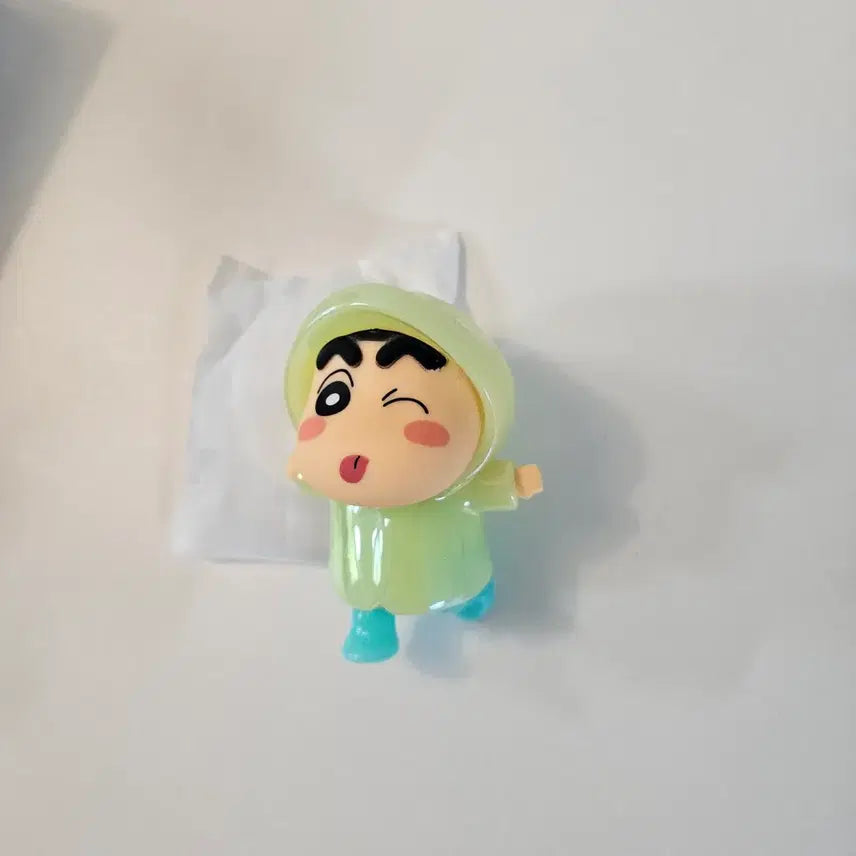 [BUNJANG] Crayon Shin-chan Raincoat Figure / 우비 짱구 피규어 (크레용신짱 레인코트)