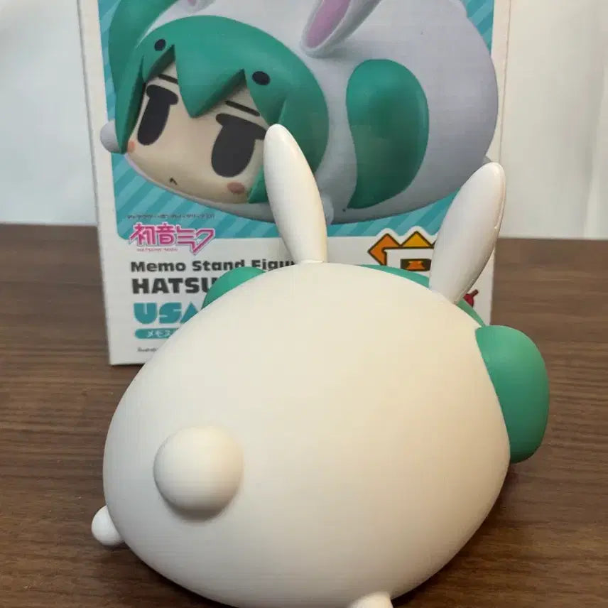 [BUNJANG] Hatsune Miku Happy Kuji B Prize Memo Stand Figure Usami Miku Ver. / 하츠네미쿠 Happy 쿠지 복권 B상 메모 스탠드 피규어