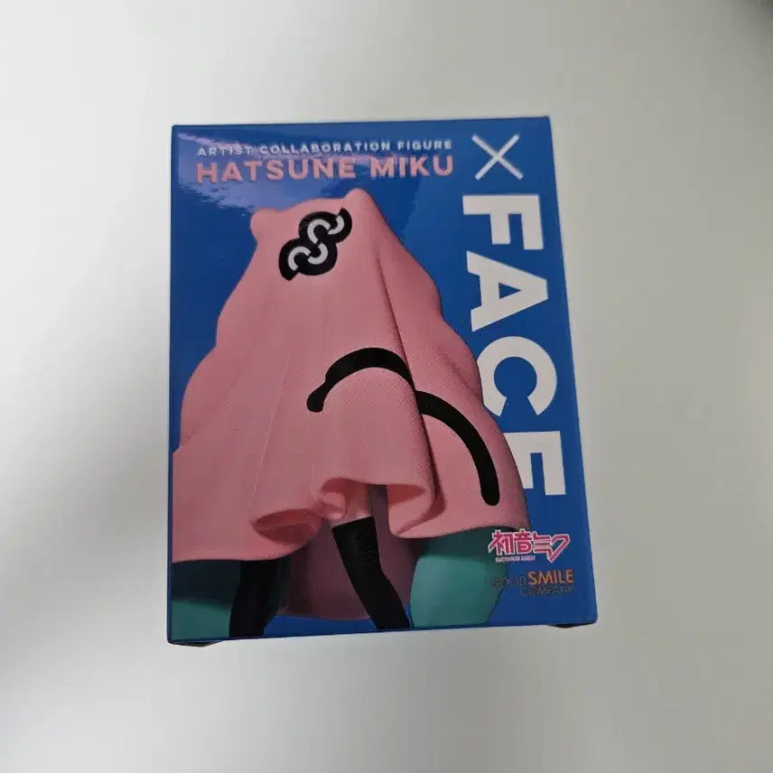 [BUNJANG] Hatsune Miku x FACE Artist Collaboration Figure (Sealed) / 하츠네 미쿠 x FACE 피규어 미개봉
