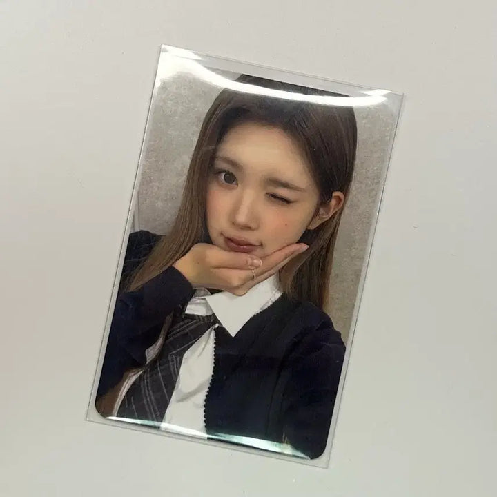[BUNJANG] Hatsuharu EINA Apple Music Lucky Draw Photocard / 하츠투하츠 에이나 애플뮤직 럭드 양도해요