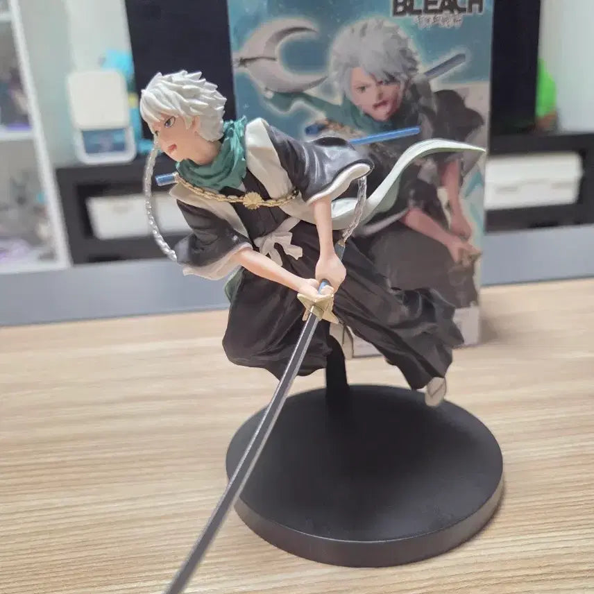 [BUNJANG] Bleach Toshiro Hitsugaya Bandai Vibration Stars Figure (Opened) / 블리치 토시로 반다이 바이브레이션스타즈 개봉양품