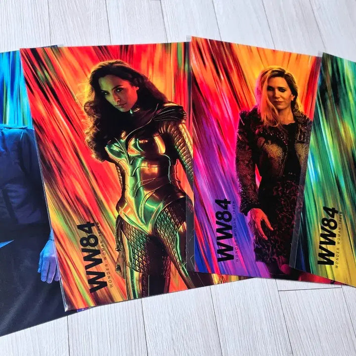 [BUNJANG] Wonder Woman 1984 WW84 CineQ Character Poster Set (A3) Bundle / [일괄-초희귀한정판]영화 원더우먼1984 WW84 씨네큐 캐릭터4종 포스터(A3)