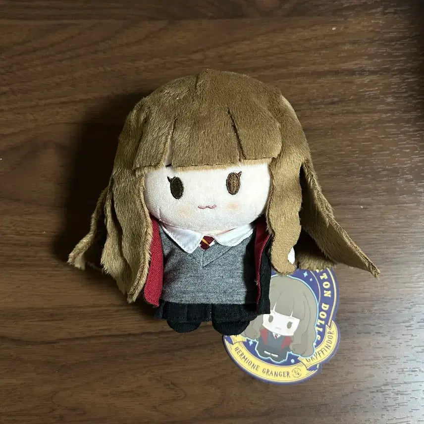 [BUNJANG] Pop Mart Harry Potter Hermione Figure / 해리포터 팝마트 인형 헤르미온느