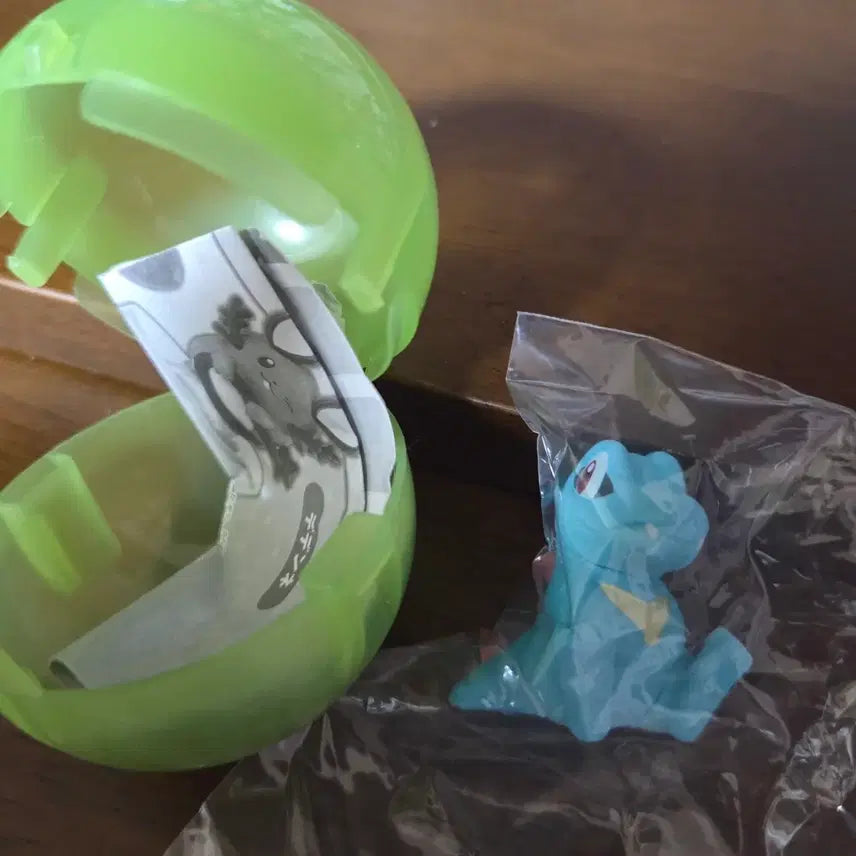 [BUNJANG] Pokémon Look At My Tail! Figure Gacha Riolu / 포켓몬 꼬리 좀 봐봐 피규어 가챠_리아코