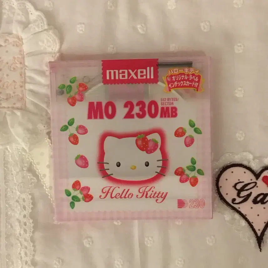 [BUNJANG] Sanrio Classic Strawberry Cherry Kitty CD / 고전 딸기 체리 키티 cd