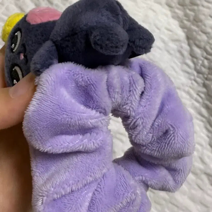 [BUNJANG] RIIZE Wonbin Tonnyangdeok Scrunchie / 라이즈 원빈 토냥덕 스크런치