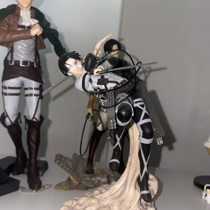[BUNJANG] Levi Ichiban Kuji Figure / 리바이 이치방쿠지 B상 피규어(판매완료)