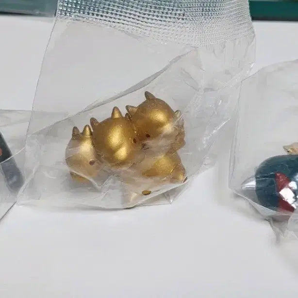 [BUNJANG] Godzilla Series Gigan, Biollante, King Ghidorah "Monsters Marching Side by Side" Figures / 괴수씨 나란히 행진 고질라 시리즈 가이강 비오란테 킹 기도라